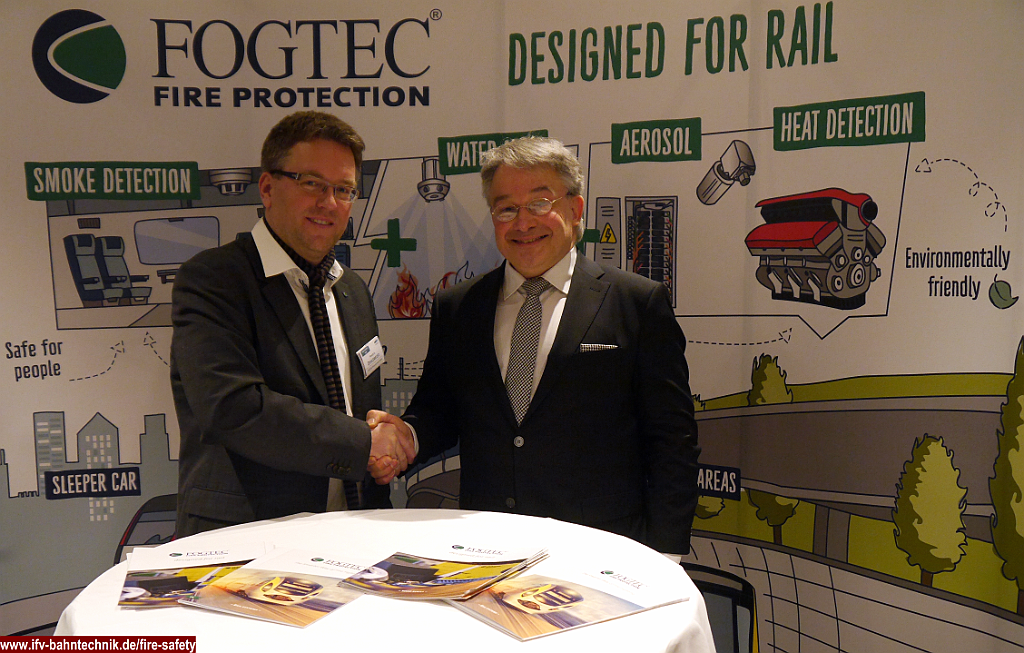 02_FOGTEC_ FS2020_IFV-Bahntechnik_Copyright2020.png - Sponsor und Veranstaltungskooperationspartner: FOGTEC Brandschutz GmbH & Co. KG[v.r.n.l.: Dipl.-Ing. Roger DIRKSMEIER und Dipl.-Volkswirt Eckhard SCHULZ]